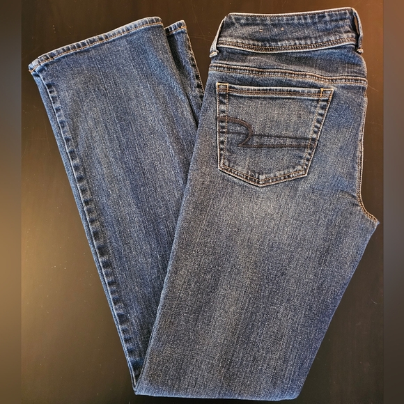 American Eagle bootcut jeans w/small manufacturers distressed marks, 8 - Picture 6 of 10